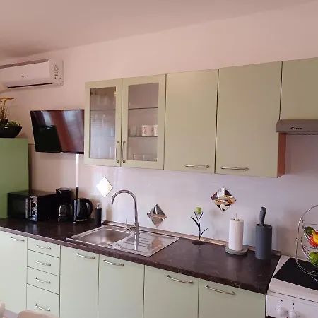 Apartman Ljube * Novi Vinodolski